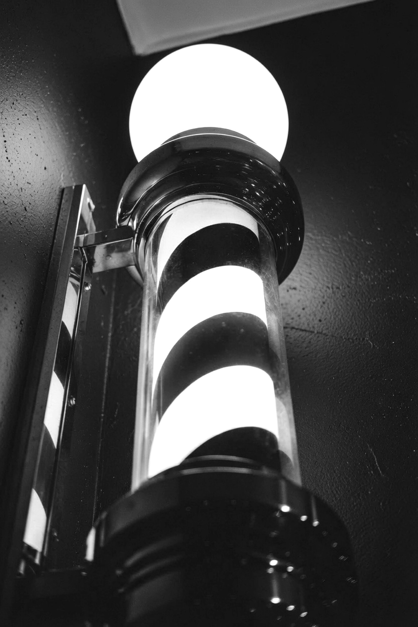 Barber pole at Obsidian Barbers in Beaverton