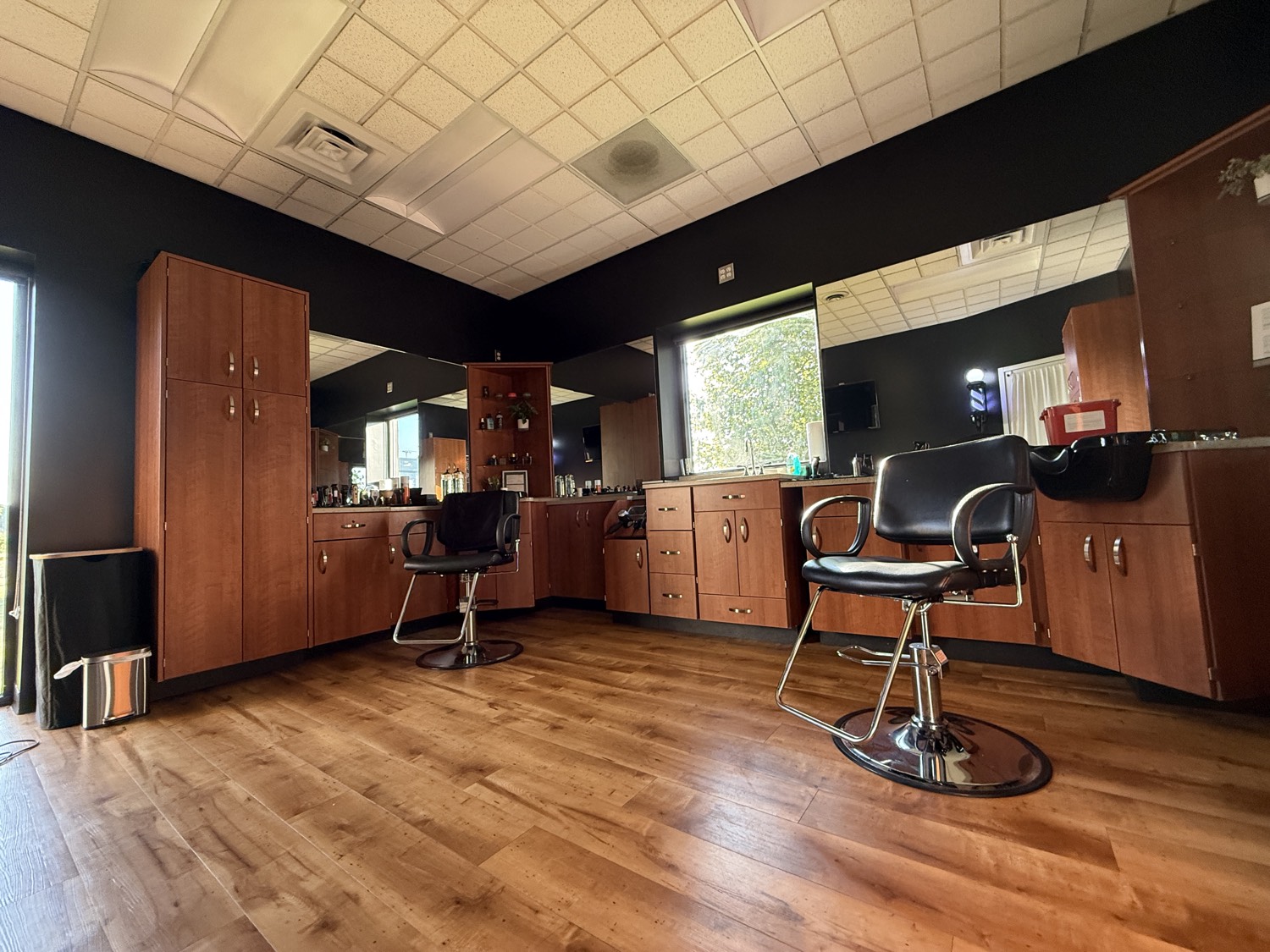 Obsidian Barbers shop interior Beaverton Oregon